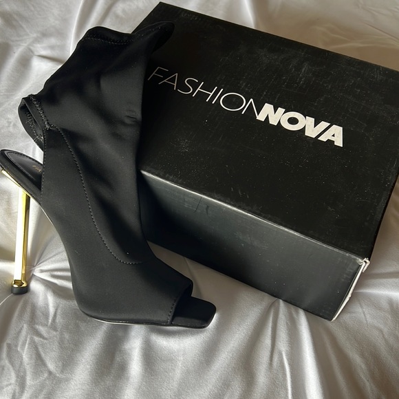 Fashion boot - Picture 1 of 1